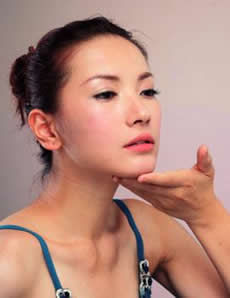 图解五步瘦脸法 紧致肌肤打造巴掌脸(3)