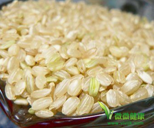 月经期吃“糙米”减肥