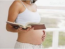 如何进行阅读胎教
