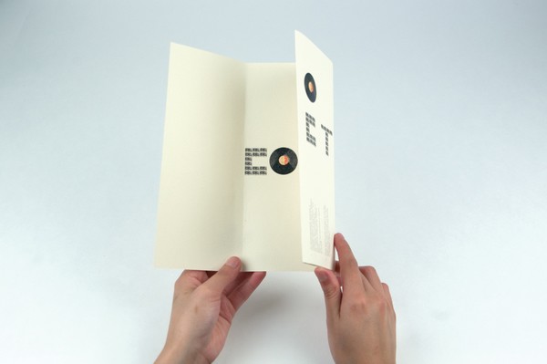 创意简洁风格的画册和折页设计欣赏,PS教程,图老师教程网