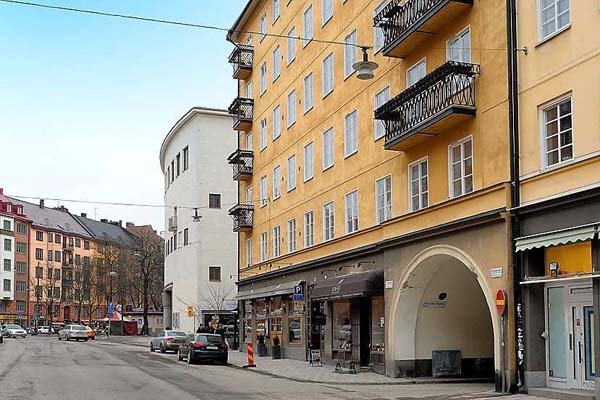 斯德哥尔摩97平米顶层阁楼装修设计