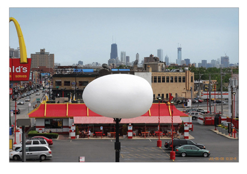 麦当劳：巨型鸡蛋