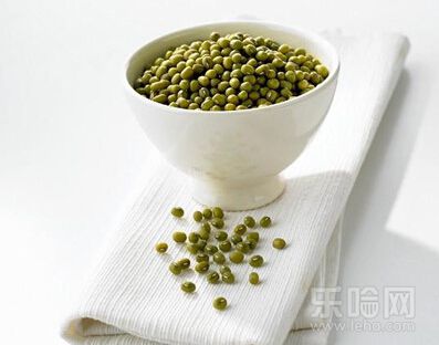 绿豆祛痘面膜