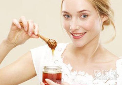怎样喝蜂蜜水减肥