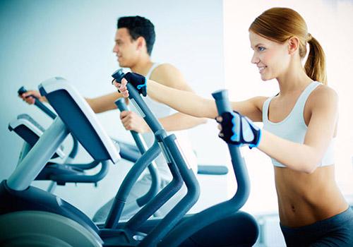在跑步机上跑多久才能起到减肥效果
