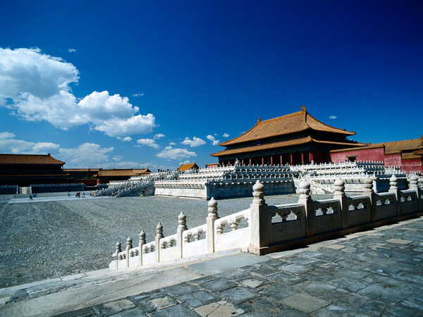 故宫角楼和故宫。北京记录从八百年首都历史和世界上最大的皇宫开始