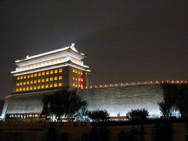 午门夜景，北京最具代表的“门”