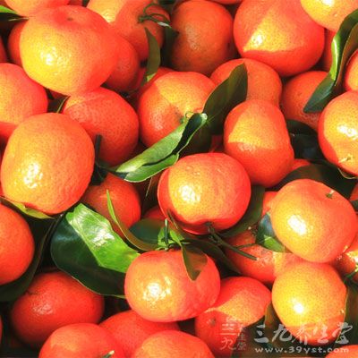 橘子中含维生素C和钙质较多