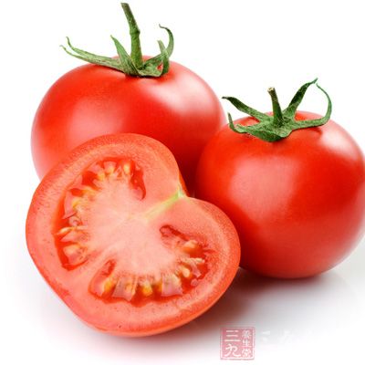 西红柿含有丰富的有机酸如苹果酸、柠檬酸、甲酸