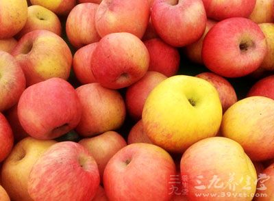 苹果味甘凉，性温，主要为碳水化物