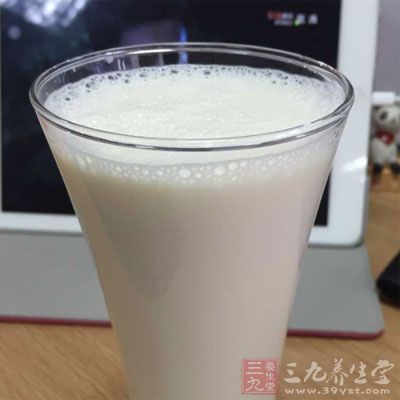 半斤牛奶含钙300毫克