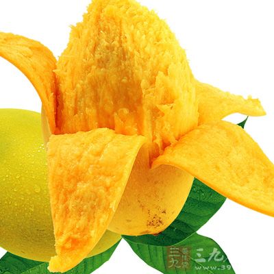 食用芒果具有清肠胃的功效，对于晕车、晕船有一定的止吐作用