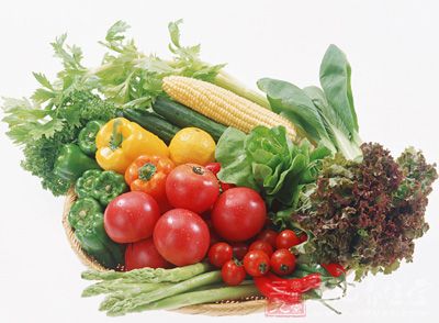 蔬菜和水果方面大部分都是可以食用的