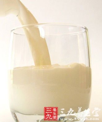 核桃粉牛奶对肾阳虚型骨质疏松症尤为适宜