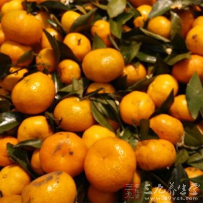 柑橘中含有的钙和磷都是人体所必需的营养