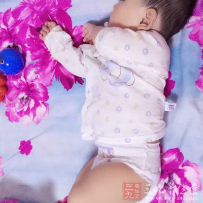婴儿猝死综合征与睡眠姿势有着很大的关系