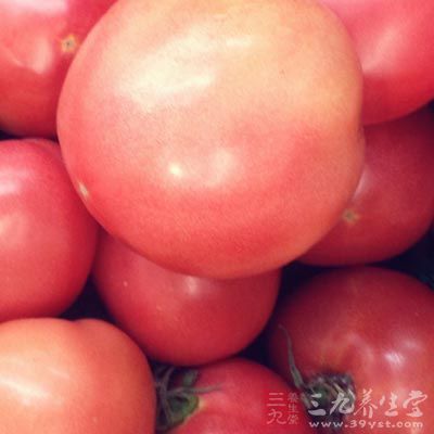 西红柿含有丰富的有机酸