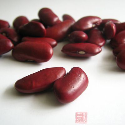 红豆和薏米都具有健脾止泻的功能