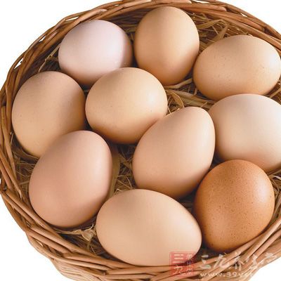 艾叶水煮蛋(最好用鹅蛋，鸭蛋、鸡蛋也可)