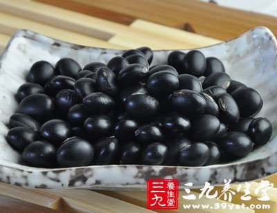黑豆是各种豆类中蛋白质含量最高