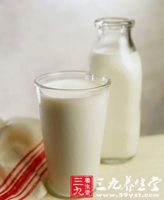 牛奶改善皮肤细胞活性