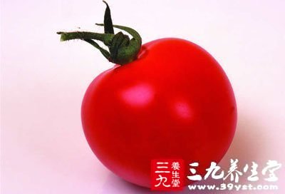 每天至少保证一个西红柿，可以满足一天所需的维生素C