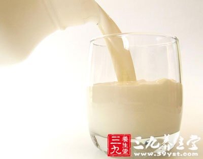牛奶能抗衰老延年益寿