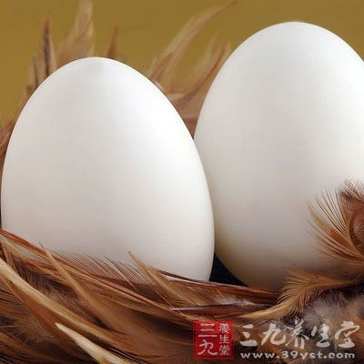 鸡蛋富含维生素、矿物质和蛋白质等多种营养物质