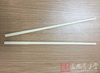 一次性筷子有很大的隐患