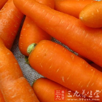胡萝卜含有很高的维生素B、C