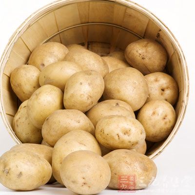 土豆提供膳食纤维和钾比其他的蔬菜或水果要多得多