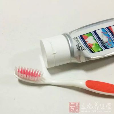 每种牙膏的成分都是基本固定不变的