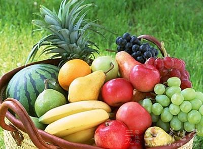 不管您有病没病多吃水果都是对身体有好处的，而且不同的水果有不同的功效