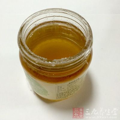 喝蜂蜜可起到免疫疗法的功效