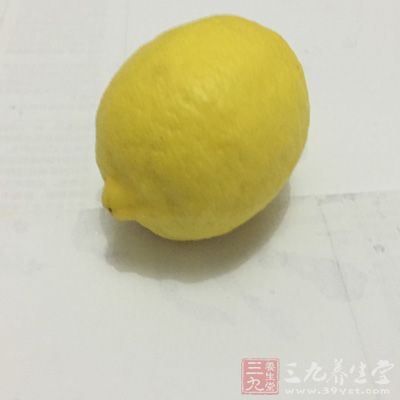 柠檬是世界上最有药用价值的水果之一