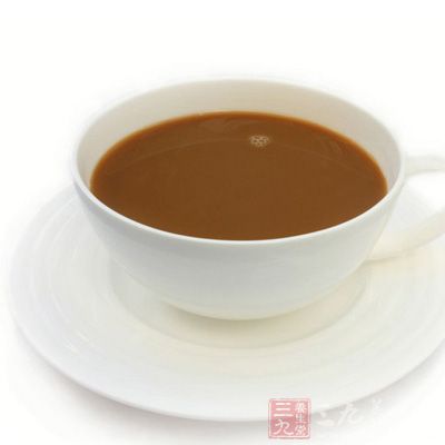 在咖啡豆、炒制茶叶、焙炒的麦茶中竟然也检测到了高浓度的丙烯酰胺