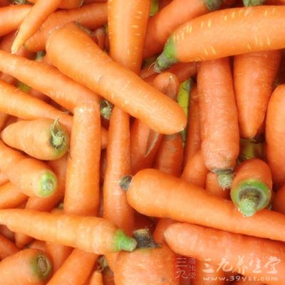 胡萝卜中的木质素能够提高机体的免疫力