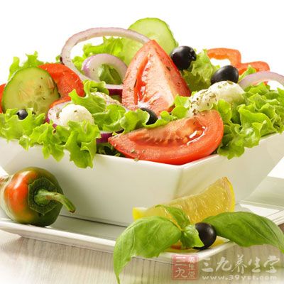 蔬菜水果能为人体提供必要的营养物质