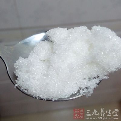 糖精化学名称为邻苯甲酰磺酰亚胺，市场销售的商品糖精实际是易溶性的邻苯甲酰磺酰亚胺的钠盐