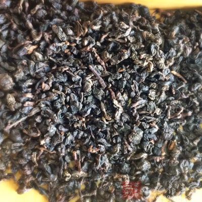 新鲜的好茶喝使茶叶在贮存期间保持其固有的颜色、香味、外形，必需让茶叶处于完美干燥的状态下