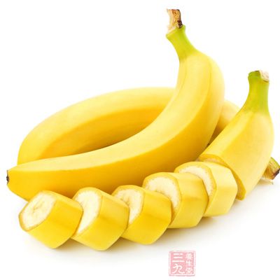 原料：新鲜的香蕉600克