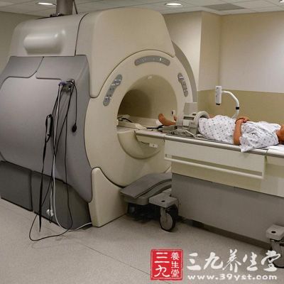 腕部MRI和CT检查可提供有用的临床信息