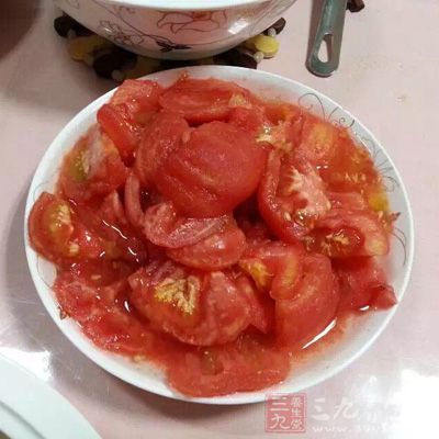 西红柿去皮切块
