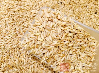 燕麦(莜麦)是一种古老的农作物，属于世界禾谷类作物中的八大粮食作物之一