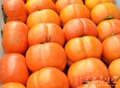 秋天吃柿子保健身体