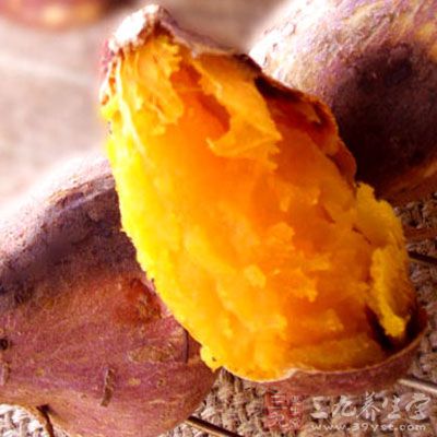 红薯营养丰富，但是红薯却缺少蛋白质和脂质