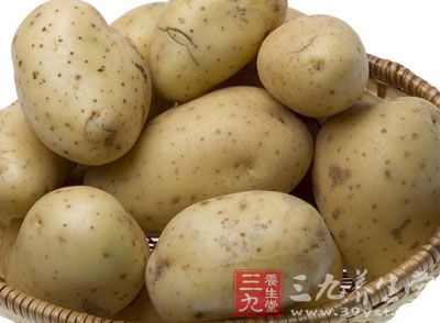 土豆经阳光曝晒后龙葵素的含量会增加