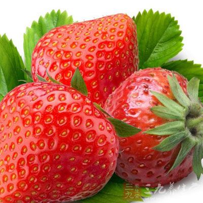 草莓能够增加他们血液中抗氧化剂的含量