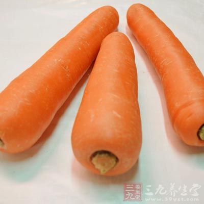 胡萝卜等富含高纤维的蔬菜可以确保脑细胞获得充足的氧气