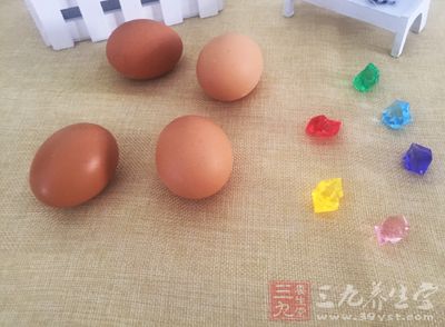 鸡蛋当中含有丰富的卵磷脂